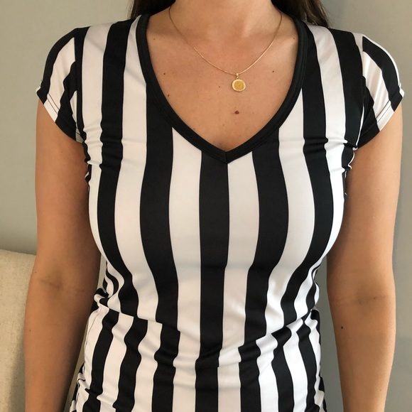 Referee Shirt, V Neck - Picture 3 of 3